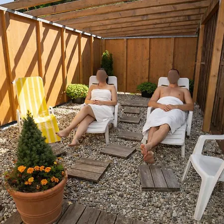Appartamento Familienauszeit Indoorpool, Sauna, Skilift, Netflix, Disney, Optional Vielpass Karte , Inkl Bettwaesche Handtuecher Reinigung *