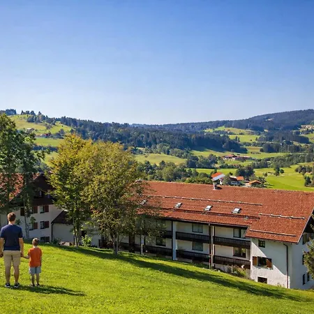 Appartamento Familienauszeit Indoorpool, Sauna, Skilift, Netflix, Disney, Optional Vielpass Karte , Inkl Bettwaesche Handtuecher Reinigung